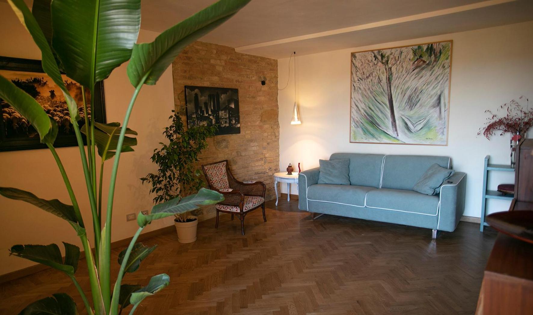 Appartamento Le Palme Con Terrazze In Centro Сан-Джиміньяно Екстер'єр фото
